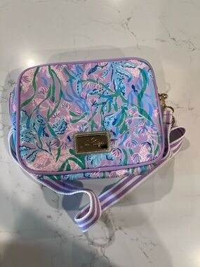 Floral Lavender Crossbody Bag/Lunch bag - Brand: lilly Pulitzer